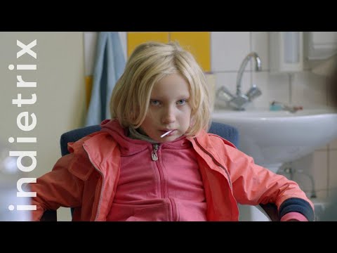 System Crasher review