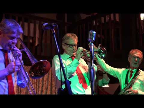 Huub Janssen Tribut Jazzband plays "Sweet Georgia Brown"