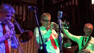 Nils Conrad and his Amazing Jazzband play "Sweet Georgia Brown"