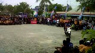 preview picture of video 'Aksi Doni Tata di SMK 1 Balikpapan'