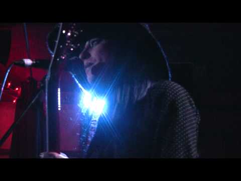 The Black Belles - What Can I Do? [Live at Start the Bus, Bristol, UK 08.05.2012]