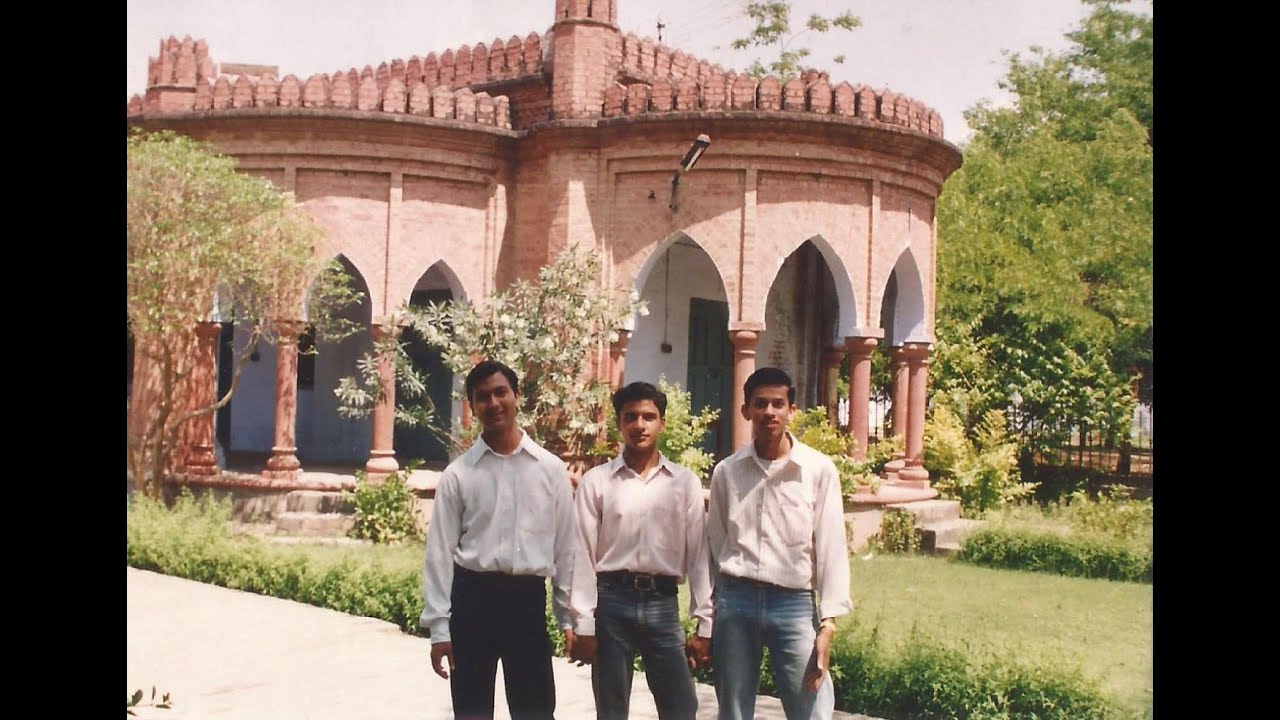 Introduction, Kyu aur Kaise I Aligarh Ki Hostel Life I Baatein Aligarh Ki (11)