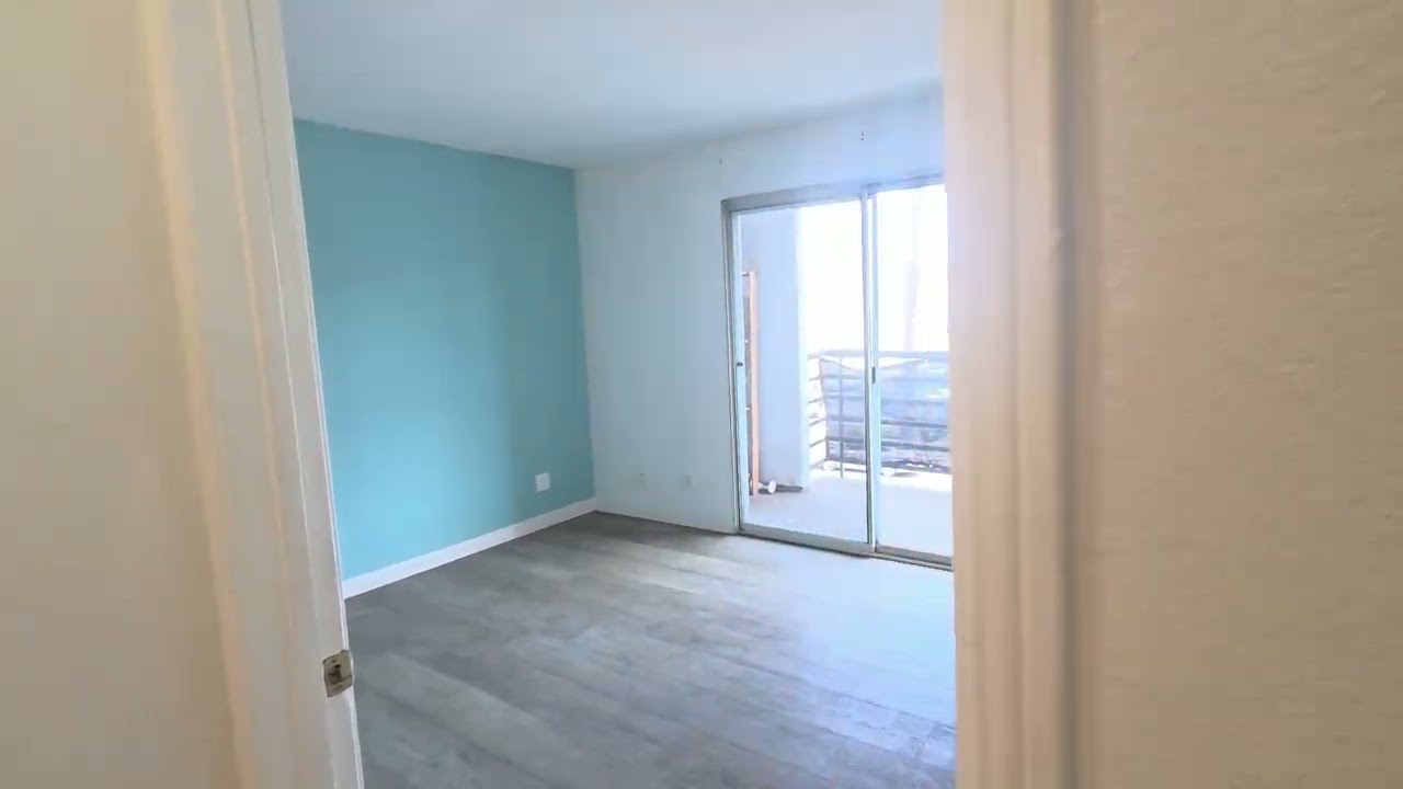 Video Tour Thumbnail