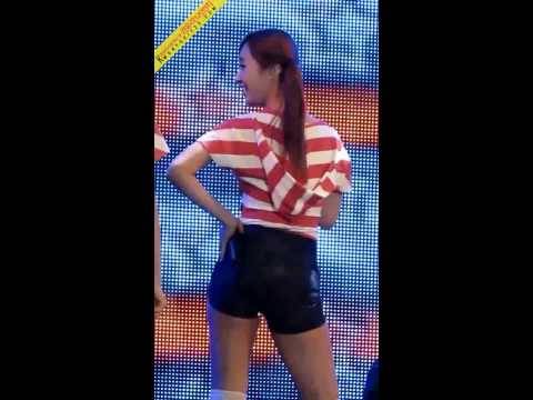 [Fancam] 100314 Yuri SNSD - Genie@White Day Big Concert