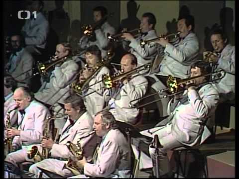 Eva Pilarová - Já tančit chci blues /Basin Street Blues/ (1980)