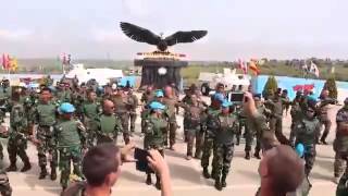 Download lagu TNI DAN TENTARA ASING SENAM GEMU FAMIRE mp3 Download lagu TNI DAN TENTARA ASING SENAM GEMU FAMIRE mp3