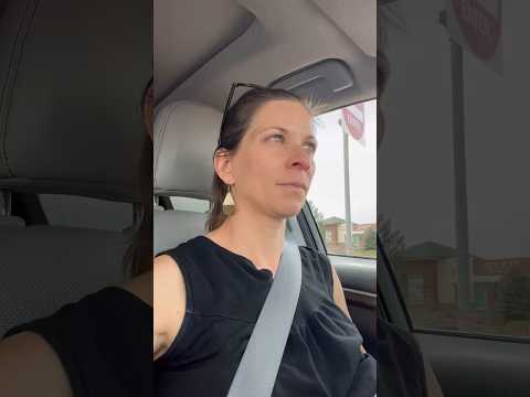 Pumping in the car - I did this everyday with my first when I commuted! #multitaskingmom