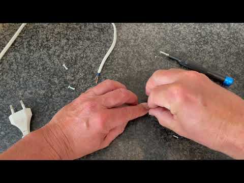 LED Umbau. Halogen Spots durch LED Module ersetzen - so funktioniert es.