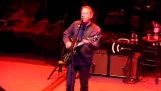 boz scaggs 2013-04-08 worcester cadillac walk
