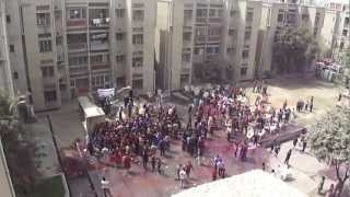 preview picture of video '2012 - Holi celebrations in Kendriya Vihar Sector 51 Noida'
