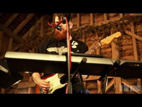 'Water' - Jack Garratt // In The Woods Barn Sessions