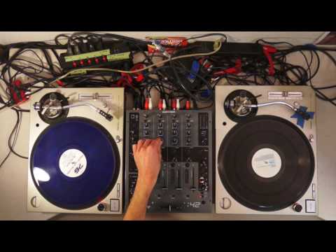 DJing Basics - Lesson 1.1 - Introduction to Turntables and Beatmatching