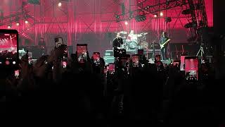 Download lagu LANY - Stuck (Live) (Soft Tour 2026 - Dubai) mp3