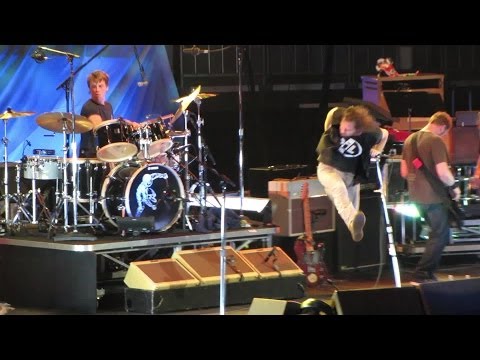 Pearl Jam: State Of Love And Trust [HD] 2010-05-20 - New York, NY