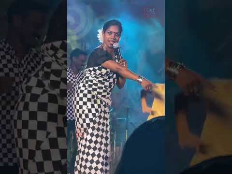 കേട്ടിനോ പ്രിയ കൂട്ടരേ പഞ്ചവർണ്ണകിളി പ്രസീത ചാലക്കുടി പൊളിച്ചു