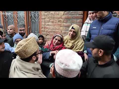 Mirwaiz Expresses Deep Anguish Over Nowhatta and Chattabal Fire Incidents, Calls for Better Preparedness of Fire Department.  Visits Fire-Hit Area in Nowhatta, Urges Government and Public Support for Affected Families.