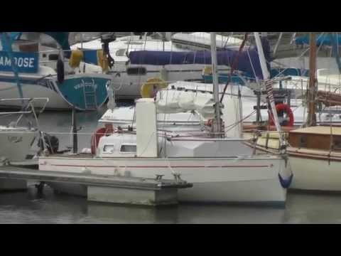 VIDEO WALK THROUGH OF A 20FT RED FOX TRAILER SAILER