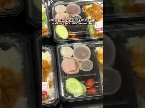 Beli mall rm5, Beli street food rm15 😭.