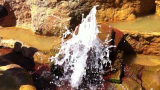 preview picture of video 'Termal Kırmızı Su Karahayıt / Karahayit Springs, Pamukkale, Denizli, Turkiye (Fountain) HD'