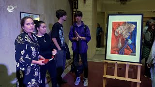 Ученици от Професионалната гимназия по приложни изкуства подредиха изложба