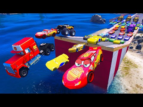 Cars 3 Fabulous McQueen Stunt Jump UnderWater Ramps and Spiderman