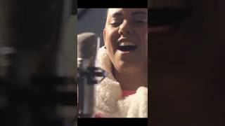 1 minuto  1 música. 1000 volts. ⚡️ Titanium - Atomic House #titanium #davidguetta #pop-rock #edm