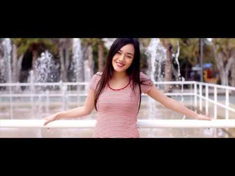 Jim Pandzko feat. Jan Böhmermann - "Menschen Leben Tanzen Welt" (Robbie Schulz Remix)