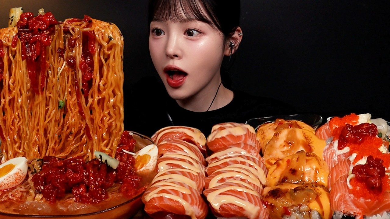 SUB)요즘 핫한 불닭냉면 먹방! 리뉴얼버전으로 다시 가지고 왔어요🍜🔥육회초밥 연어롤까지 꿀조합 Buldak