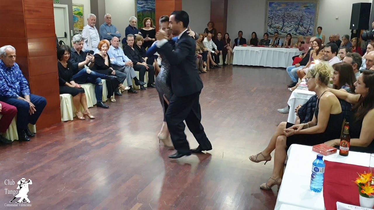 Video thumbnail for Belen Martinez & Niko Carambas, Dia de los enamorados 2020, Valencia 3/3