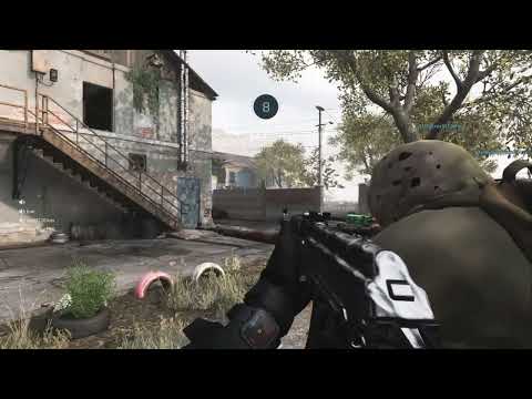 Trolling with a Police Radio in MW (Random people)