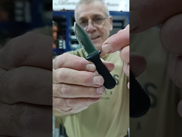 Vídeo relacionado con Cold Steel Cuchillo, Unisex - Adulto, Marrón, 52 cm, Acero, Hoja Fija, Madera, De, Durable