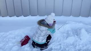 Làm người tuyết//雪だるま// How to build a snow man