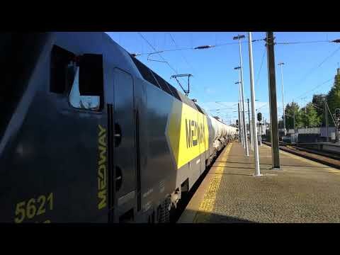 Locomotiva 5621 Medway "Matilde" com um comboio de cimento Portuguese Railways locomotive