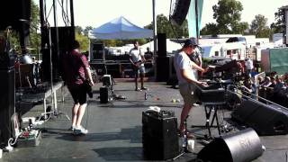 Dom - "I Wonder" (Live) - LouFest (8/27/11)