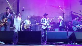 Broken Social Scene &amp; Johnny Marr - Anthems for a Seventeen Year Old Girl