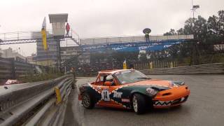 preview picture of video 'Declan Munnelly Escort Mk2 & David Sanchez Mazda Miata Drift run the wall'