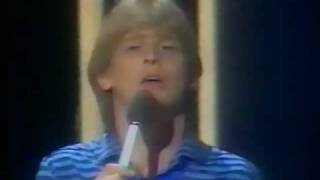John Farnham - She Says To Me