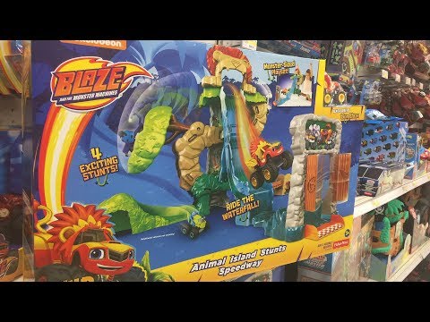 Off The Pegs: Blaze and the Monster Machines (toy cars in-store video)