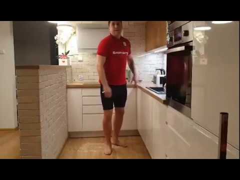 Ćwicz z trenerem Tomkiem cz1