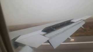 preview picture of video 'Atirissage Royal air maroc a casablanca (cmn)2013HD'