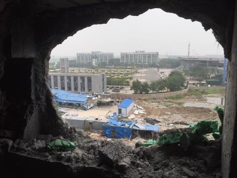 Emotions high in Tianjin as blast victims demand answers