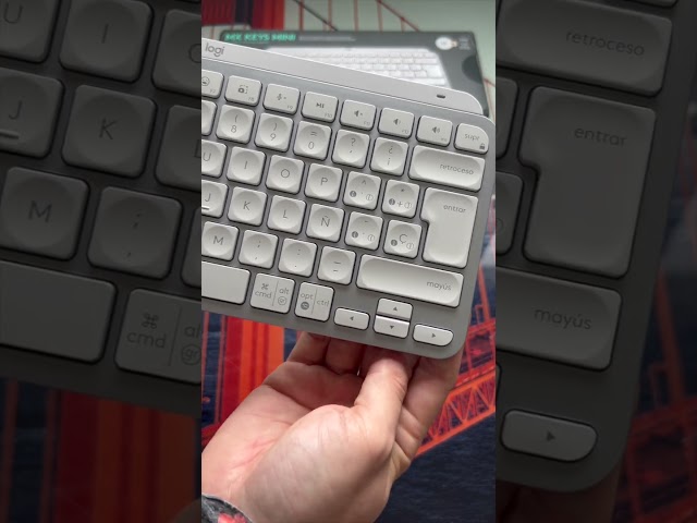 Vídeo relacionado con XOKUWU Teclado y Ratón Inalámbrico Bluetooth Retroiluminado, Español Ñ Teclado y Ratón Silenciosos y Portátiles para iPad Pro/iPad Air/Samsung/Xiaomi/Tablet/iOS/Android/Windows, Retroiluminado