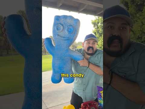 WHEN THERE'S A YARD SALE 😂