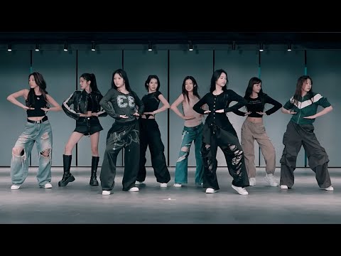 Hearts2Hearts - 'FOCUS' Dance Practice [MIRRORED]