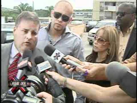 SuperXclusivo 11/15/10 - Entrevista exclusiva con la suegra de Maripily y más 1/3