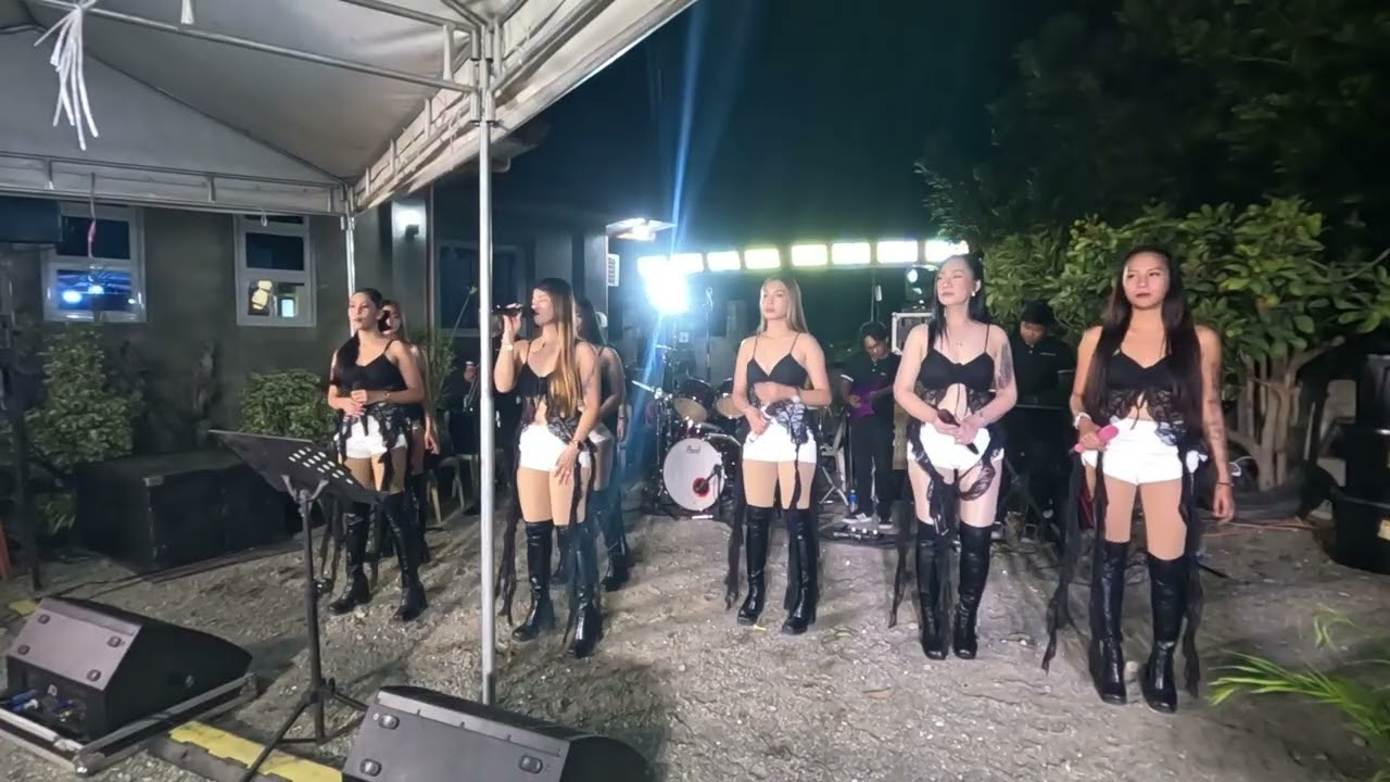 Serenading | Lucas Family | Brgy Ver Dingras IN