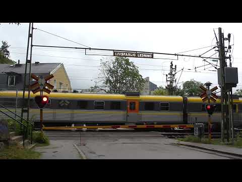 Järnvägsövergång Uddevalla/ Planovergang /Overweg /Level Crossing/ Passage a Niveau/ BÜ