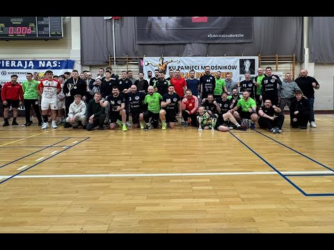 KS Szczypiorniak Niedźwiedzie Suwałki trzeci w Memoriale Witolda Grodzkiego i Marcina Czyżyka