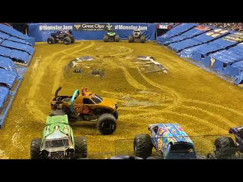 Monster Jam - Scooby Doo (Linsey Read) WINNING Donuts Sunrise 2021 (Show 2)