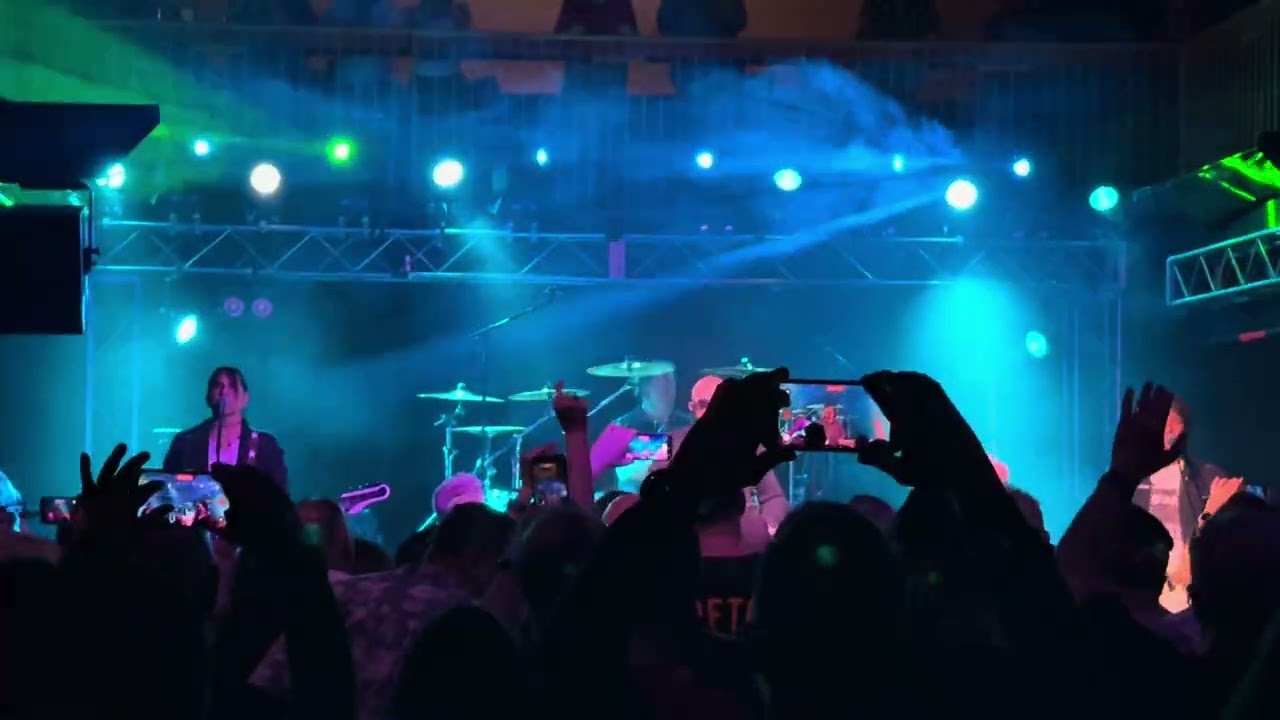 Flock of Seagulls - I ran ( live in Warrendale, PA 4/2/2026)